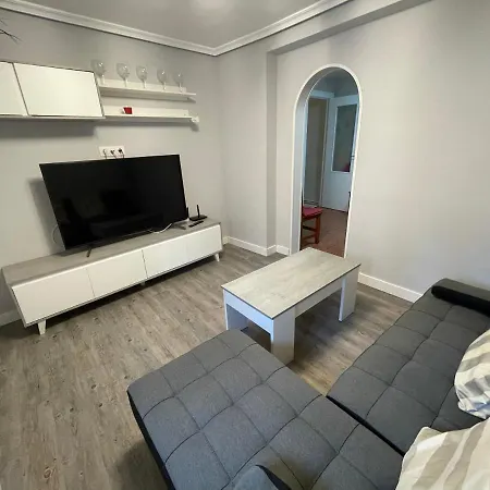 Apartamento En El Centro De 2 Hab. Y 2 Banos. Castro Urdiales Exterior foto