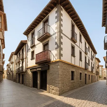 Apartamento En El Centro De 2 Hab. Y 2 Banos. Castro Urdiales Exterior photo